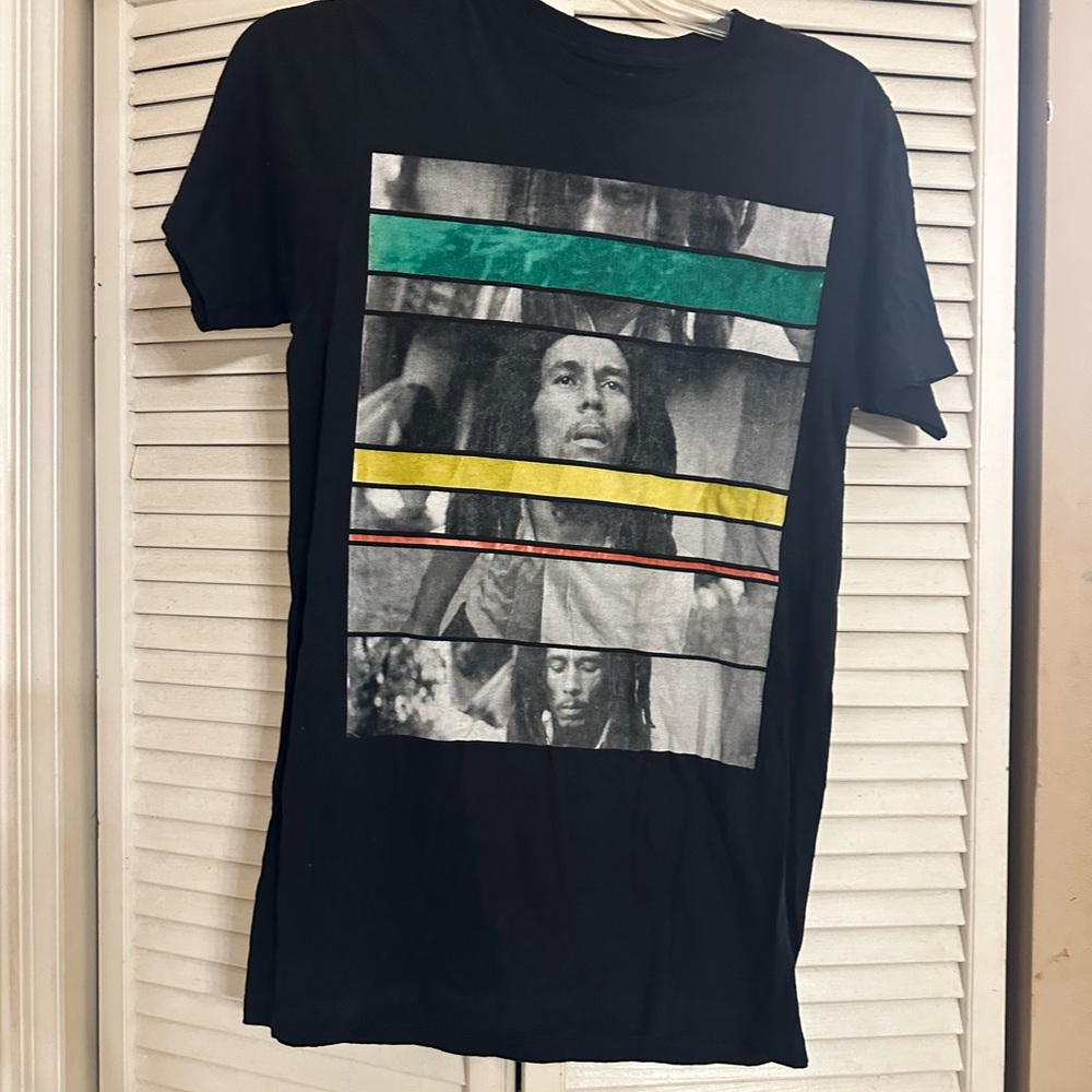 Men T shirt